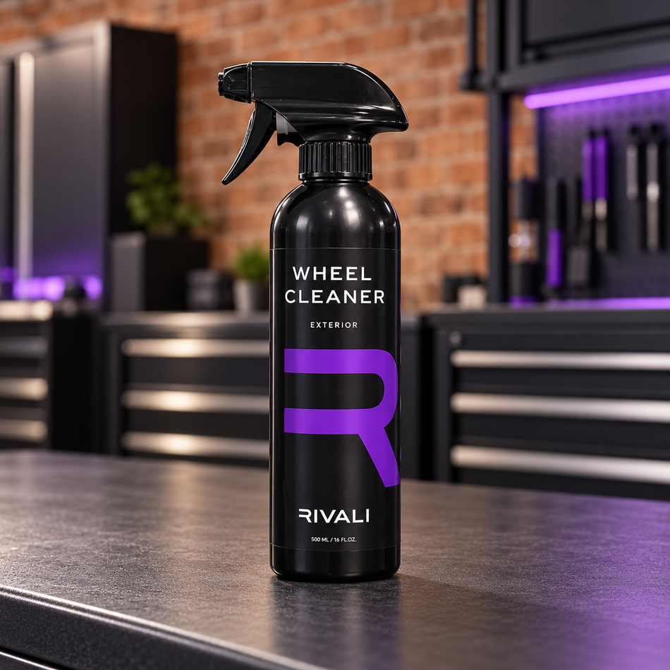 Rivali Car Care Wheel Cleaner in use (1)